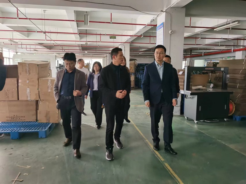 微信图片_20230426163103.jpg 微信图片_20230426163103.jpg